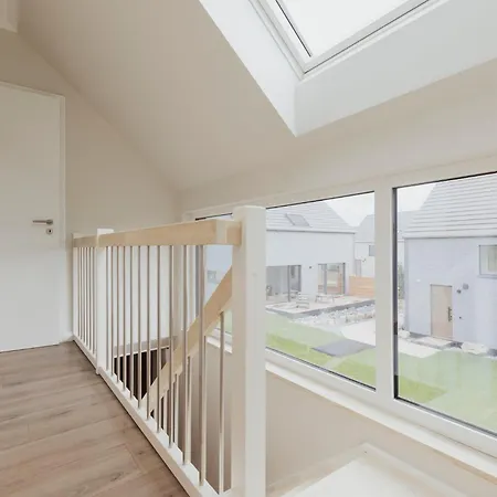 Neu Rügen Resørt Großzügige, Gemütliche Doppelhaushälfte Mia Mit Terrasse Ferienhaus