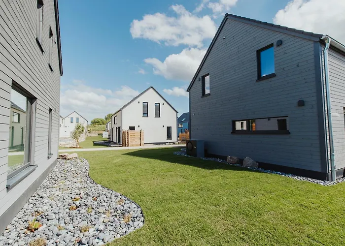 Сasa de vacaciones Neu Rügen Resørt Großzügige, Gemütliche Doppelhaushälfte Mia Mit Terrasse *